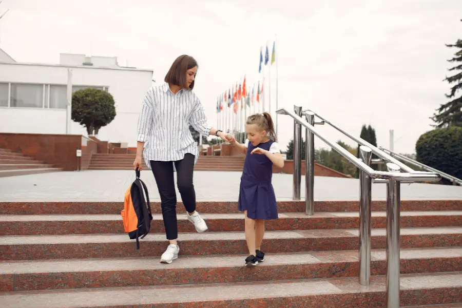 Best International Schools in Dubai and Abu Dhabi: A Complete Guide for Expat Parents on Curricula and Community Fit
