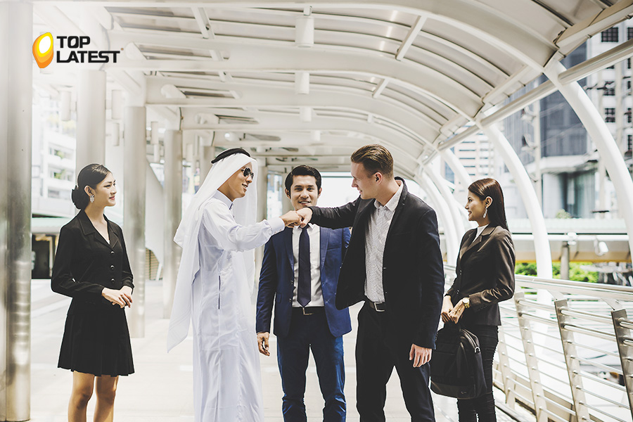 How to Build a Meaningful Social Circle in Dubai as a New Expat
