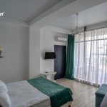 Styling a Guest Bedroom That Reflects Emirati Hospitality